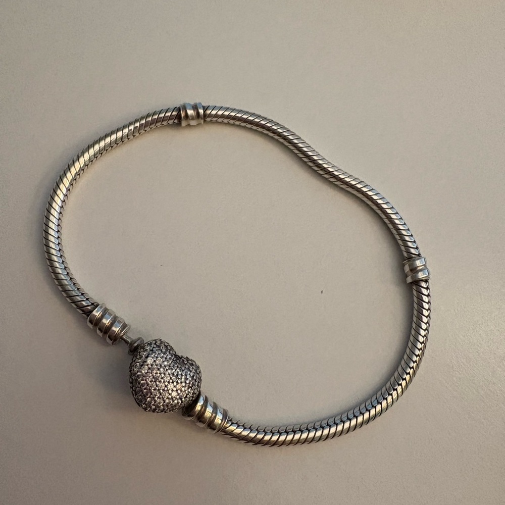 Elegant Silver Bracelet with Heart Charm